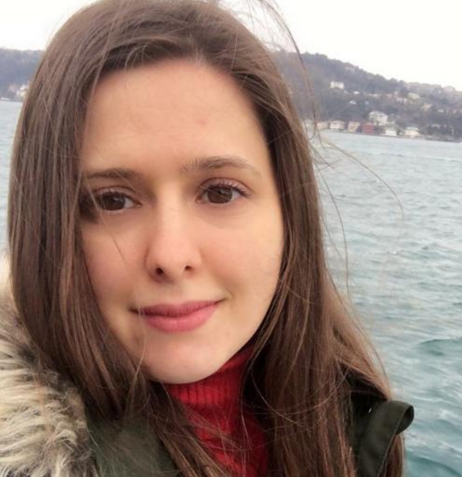 Bahar DusunenOkuyanAnne 1000Kitap ta 1000Kitap