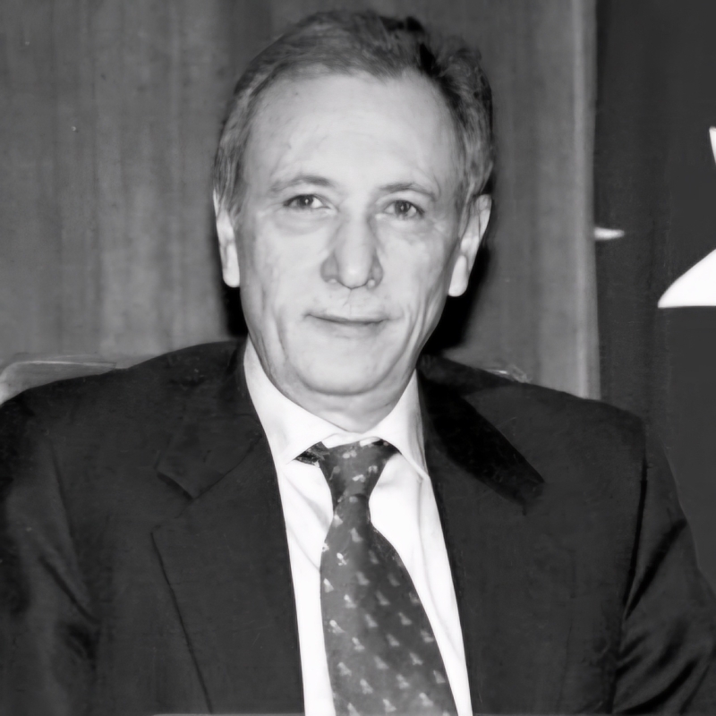 Türkiye'de Geri Kalmışlığın Tarihi - İsmail Cem - 1000Kitap