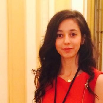 Zeynep Tek