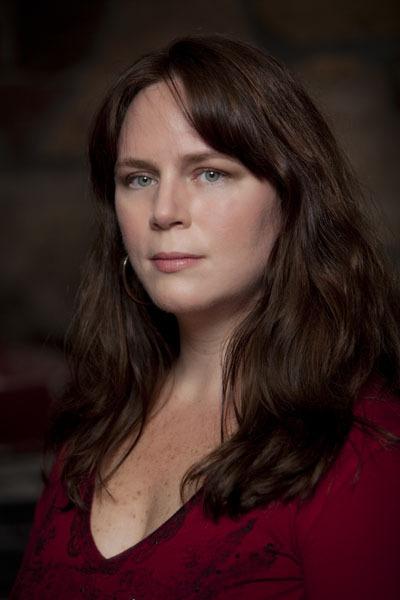 Michelle St. James - 1000Kitap